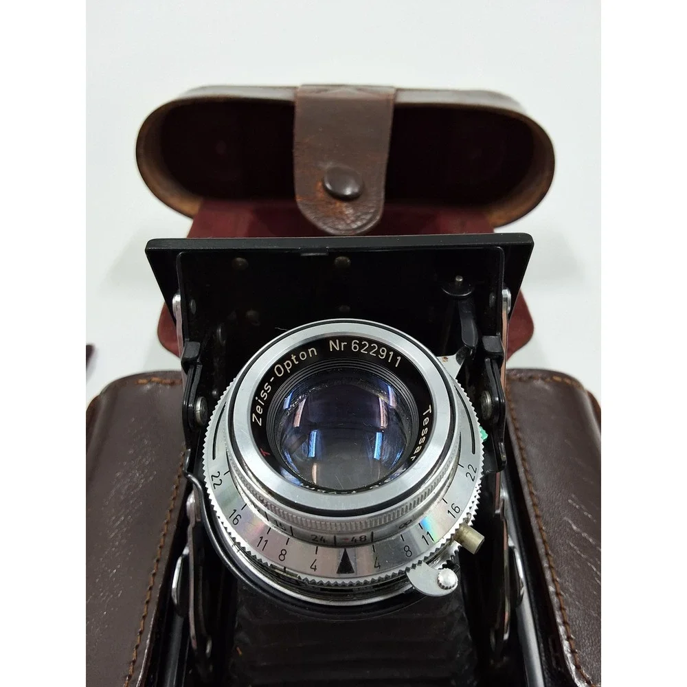 Zeiss Ikon Ikonta 523/16 120 Film Camera Zeiss-Opton Tessar 75mm f3.5 Lens Case